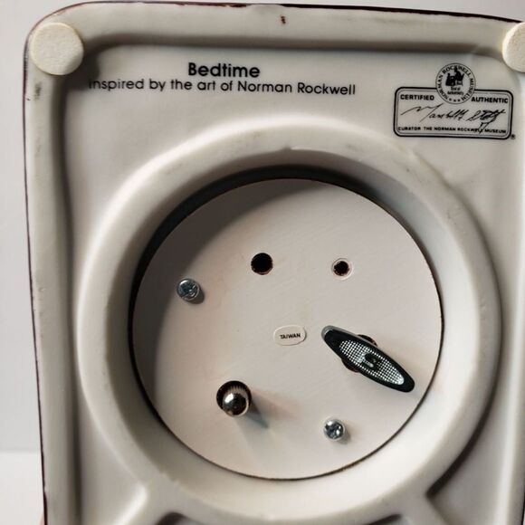 Norman Rockwell 1985 Music Box "Bed Time" - Picture 6 of 8